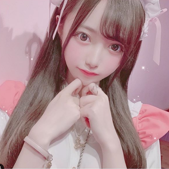 整形費用600万円の19歳アイドル望月めるビフォーアフターと本当の素顔やプロフィールは 明日の芸能とスポーツの気になる話題レポ